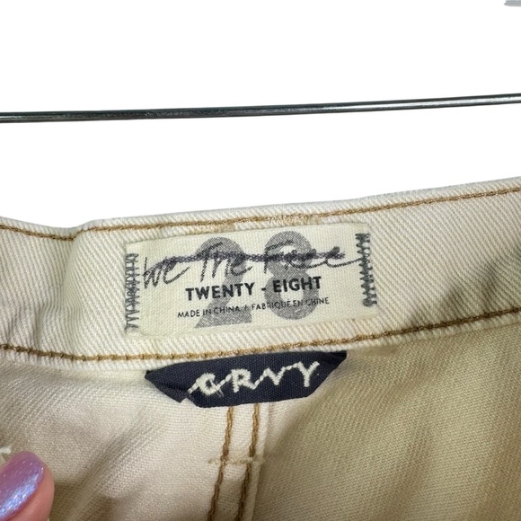WE THE FREE CRVY Straight Shooter Jean Ivory 28 Free People Boho Distressed - Picture 5 of 16